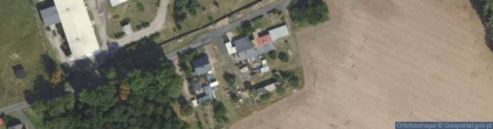Zdjęcie satelitarne Hutka (województwo wielkopolskie)