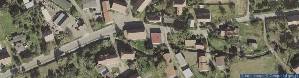 Zdjęcie satelitarne Lutomia Dolna
