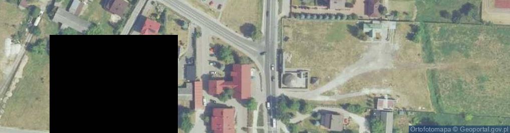 Zdjęcie satelitarne Drewniany krzyż