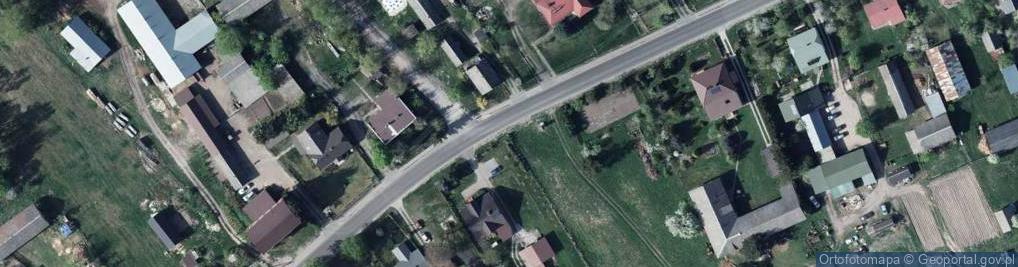Zdjęcie satelitarne Drewniany krzyż