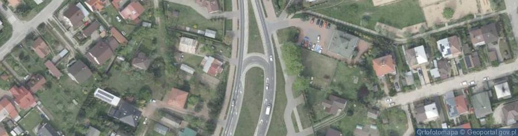 Zdjęcie satelitarne Drewniany krzyż