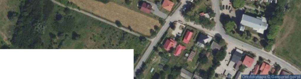 Zdjęcie satelitarne Drewniany krzyż