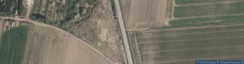 Zdjęcie satelitarne Drewniany krzyż