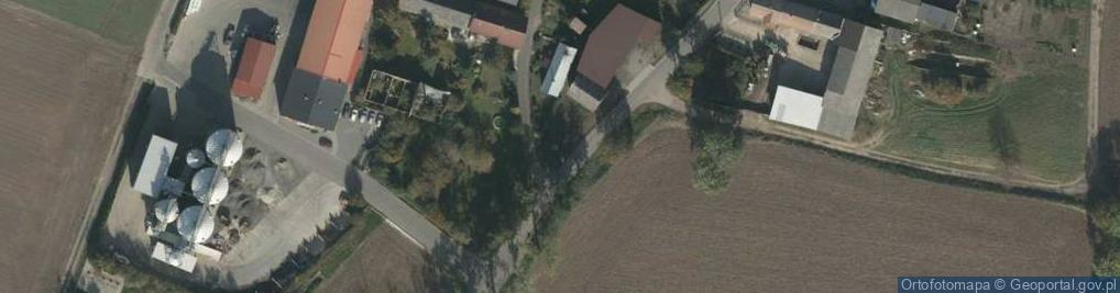 Zdjęcie satelitarne Drewniany krzyż