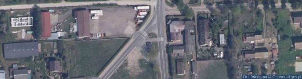 Zdjęcie satelitarne Drewniany krzyż