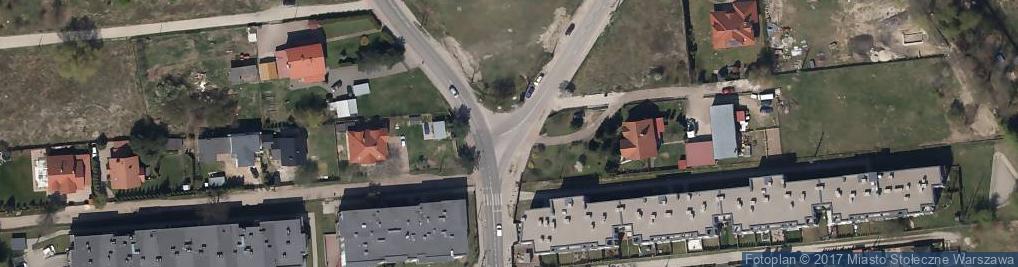 Zdjęcie satelitarne Drewniany krzyż