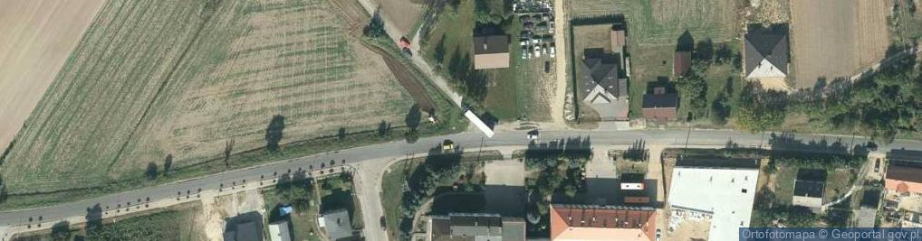 Zdjęcie satelitarne Drewniany krzyż