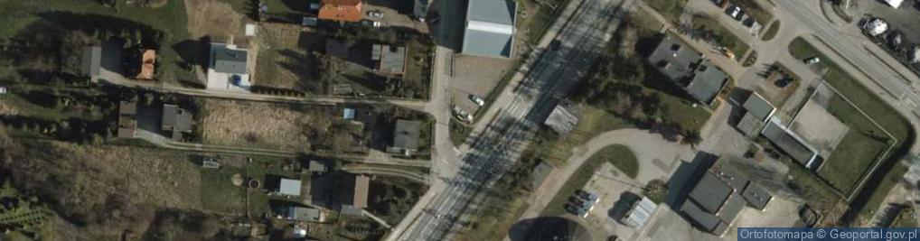Zdjęcie satelitarne Drewniany krzyż