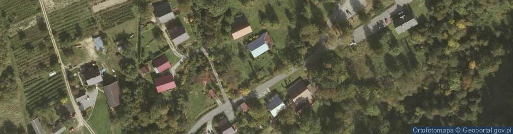 Zdjęcie satelitarne Kamienna kapliczka