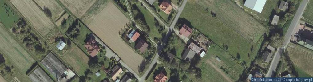 Zdjęcie satelitarne Kamienna kapliczka
