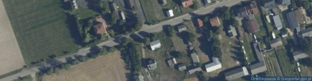 Zdjęcie satelitarne Kapliczka, Figura Świętych, Krzyż