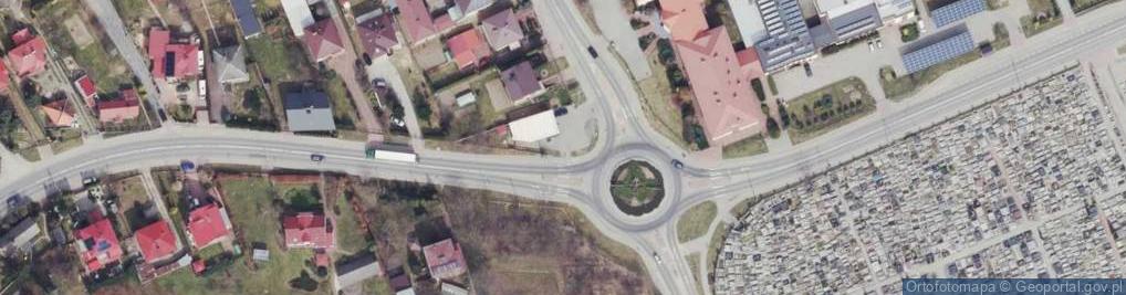 Zdjęcie satelitarne Kapliczka, Figura Świętych, Krzyż