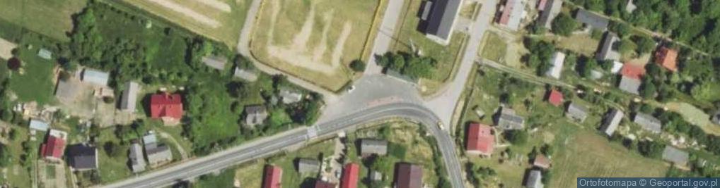 Zdjęcie satelitarne Kapliczka, Figura Świętych, Krzyż