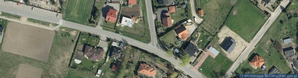Zdjęcie satelitarne Kapliczka, Figura Świętych, Krzyż