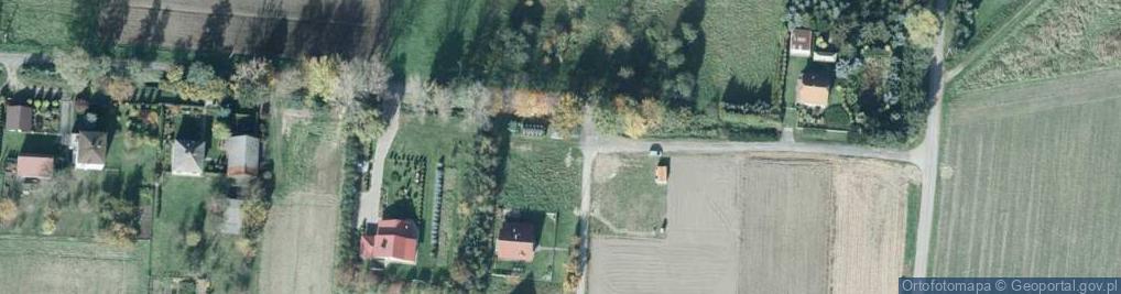 Zdjęcie satelitarne Kapliczka, Figura Świętych, Krzyż