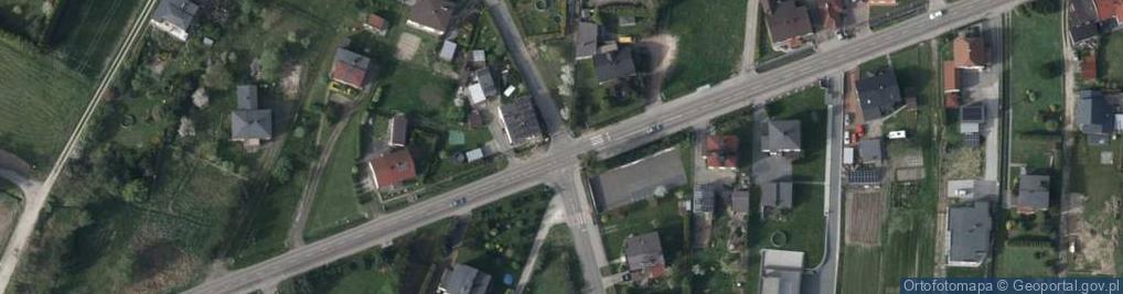 Zdjęcie satelitarne Kapliczka, Figura Świętych, Krzyż