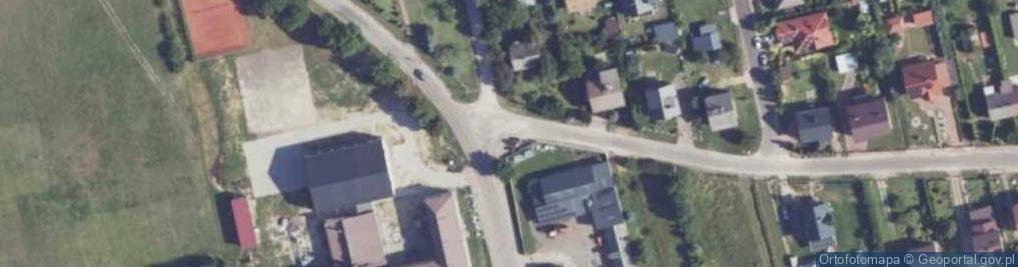 Zdjęcie satelitarne Kapliczka, Figura Świętych, Krzyż