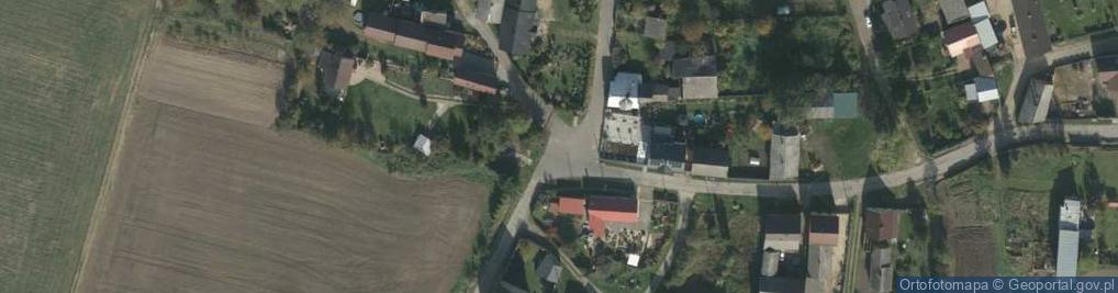 Zdjęcie satelitarne Kapliczka, Figura Świętych, Krzyż