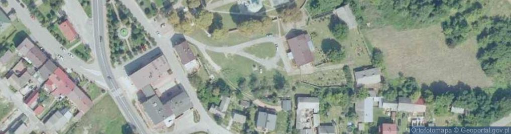 Zdjęcie satelitarne Kapliczka, Figura Świętych, Krzyż