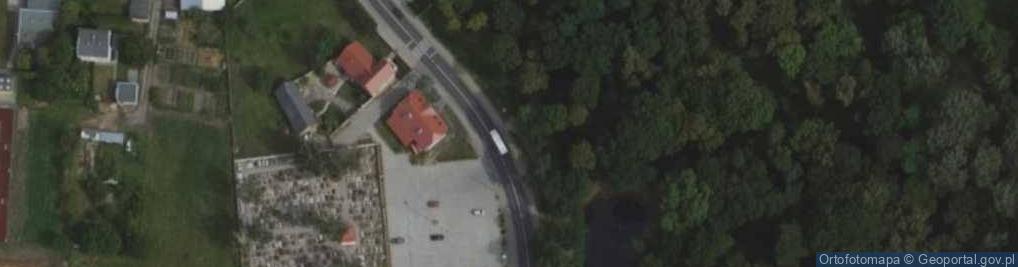 Zdjęcie satelitarne Kapliczka, Figura Świętych, Krzyż