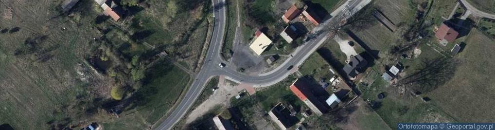 Zdjęcie satelitarne Kapliczka, Figura Świętych, Krzyż