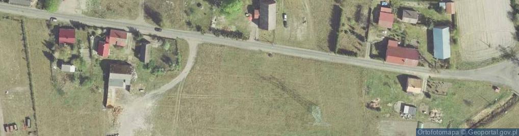 Zdjęcie satelitarne Kapliczka, Figura Świętych, Krzyż