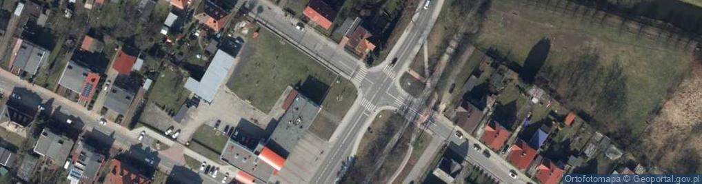 Zdjęcie satelitarne Kapliczka, Figura Świętych, Krzyż