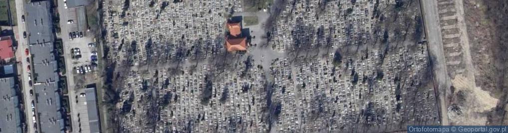 Zdjęcie satelitarne Kapliczka, Figura Świętych, Krzyż