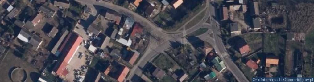 Zdjęcie satelitarne Kapliczka, Figura Świętych, Krzyż