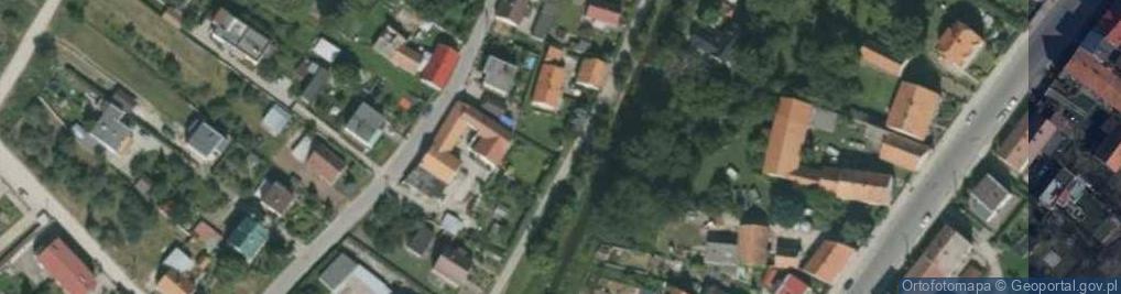 Zdjęcie satelitarne Kapliczka, Figura Świętych, Krzyż