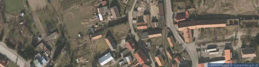 Zdjęcie satelitarne Kapliczka, Figura Świętych, Krzyż