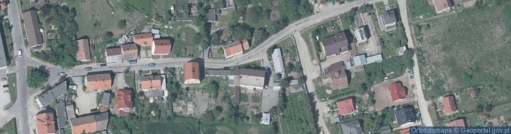 Zdjęcie satelitarne Kapliczka, Figura Świętych, Krzyż