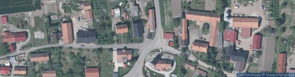 Zdjęcie satelitarne Kapliczka, Figura Świętych, Krzyż