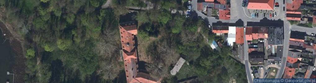 Zdjęcie satelitarne Kapliczka, Figura Świętych, Krzyż