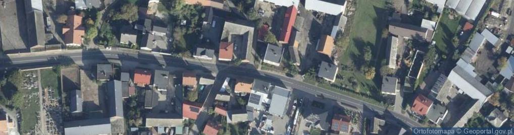 Zdjęcie satelitarne Kapliczka, Figura Świętych, Krzyż