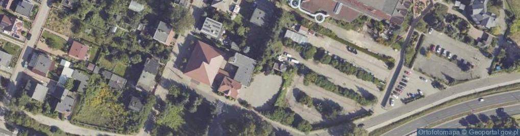 Zdjęcie satelitarne Kapliczka, Figura Świętych, Krzyż