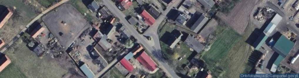 Zdjęcie satelitarne Kapliczka, Figura Świętych, Krzyż