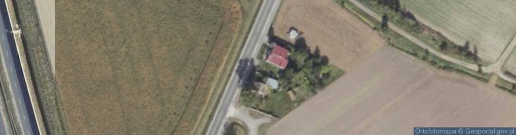 Zdjęcie satelitarne Kapliczka, Figura Świętych, Krzyż