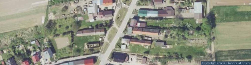 Zdjęcie satelitarne Kapliczka, Figura Świętych, Krzyż