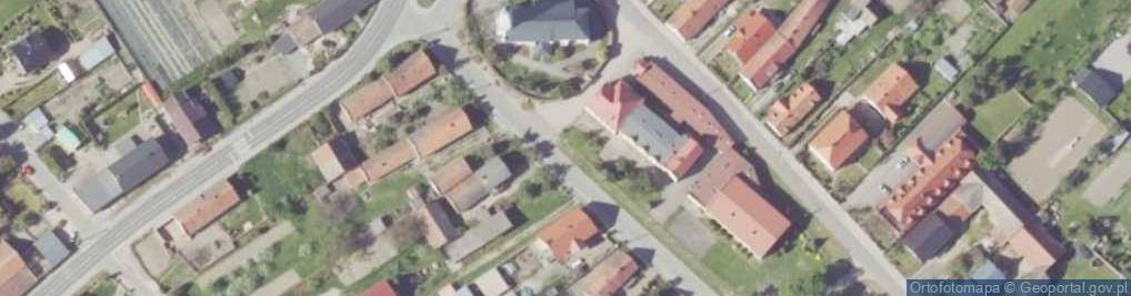 Zdjęcie satelitarne Kapliczka, Figura Świętych, Krzyż