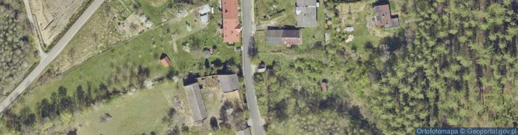 Zdjęcie satelitarne Kapliczka, Figura Świętych, Krzyż