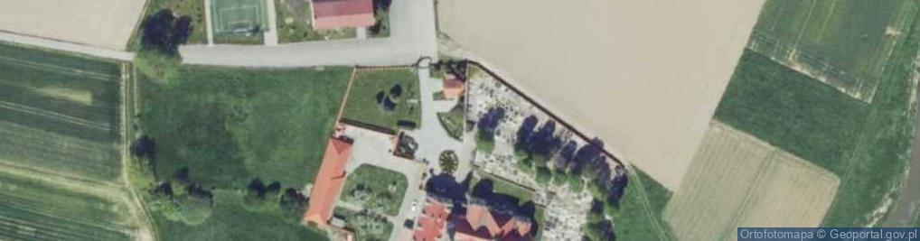 Zdjęcie satelitarne Kapliczka, Figura Świętych, Krzyż