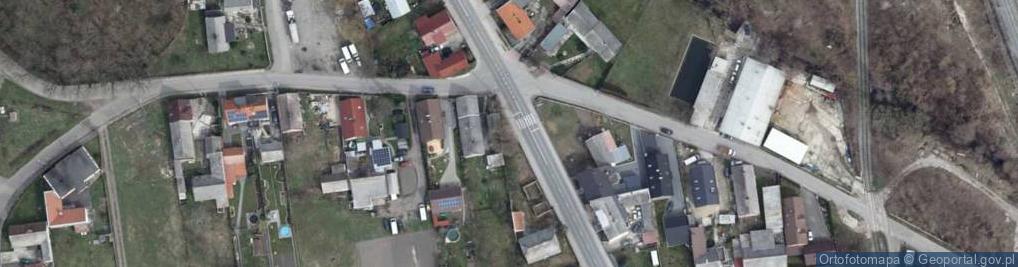 Zdjęcie satelitarne Kapliczka, Figura Świętych, Krzyż
