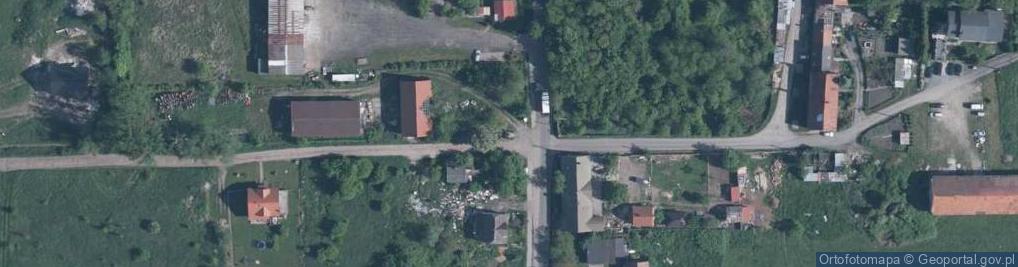 Zdjęcie satelitarne Kapliczka, Figura Świętych, Krzyż