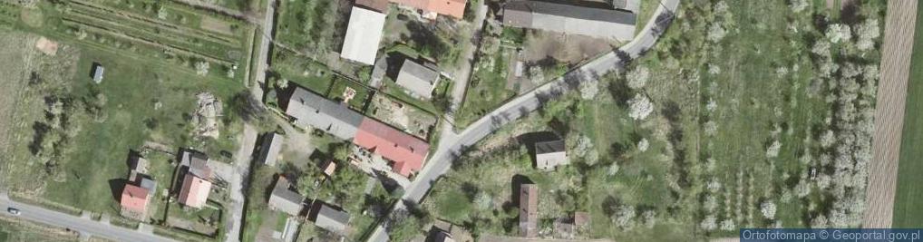 Zdjęcie satelitarne Kapliczka, Figura Świętych, Krzyż