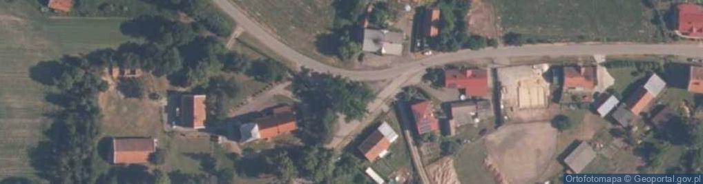 Zdjęcie satelitarne Kapliczka, Figura Świętych, Krzyż