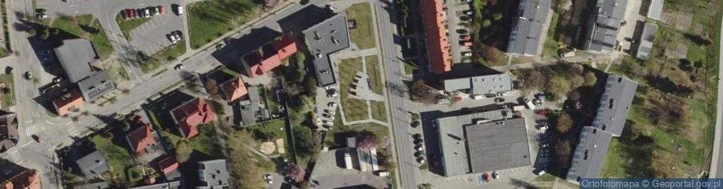 Zdjęcie satelitarne Kapliczka, Figura Świętych, Krzyż