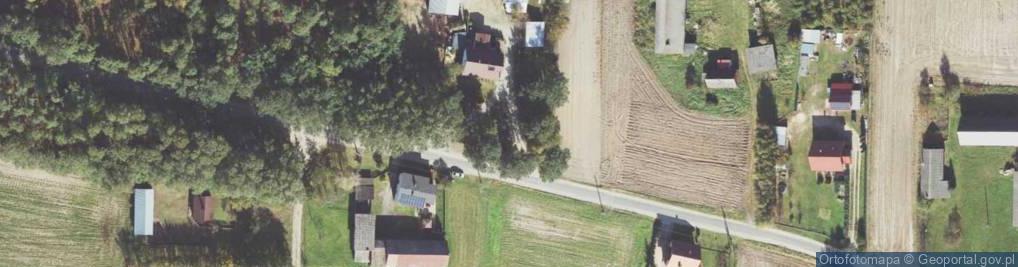 Zdjęcie satelitarne Kapliczka, Figura Świętych, Krzyż