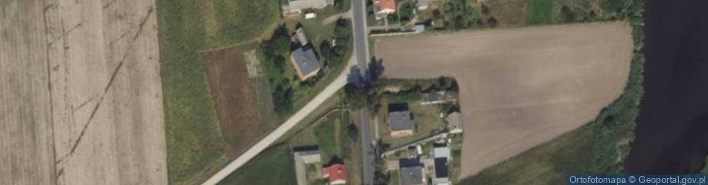Zdjęcie satelitarne Kapliczka, Figura Świętych, Krzyż