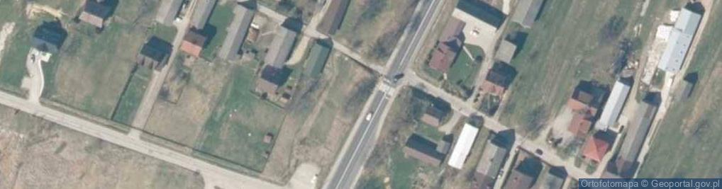 Zdjęcie satelitarne Kapliczka, Figura Świętych, Krzyż